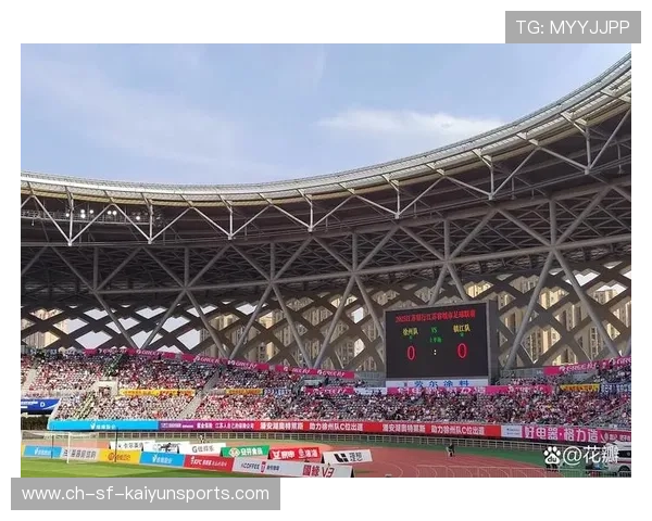 球场广告创新提升赞助收益与观赛体验